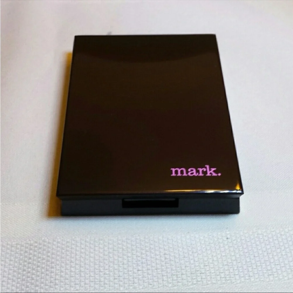 🆕 mark. On the Dot Eye Color Compact Eyeshadow Palette Multicolor
